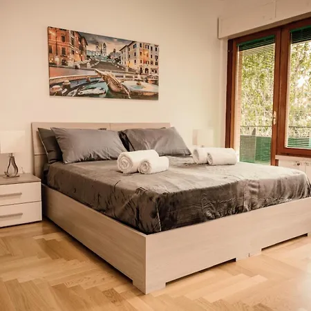 Dea Two Apartman Róma